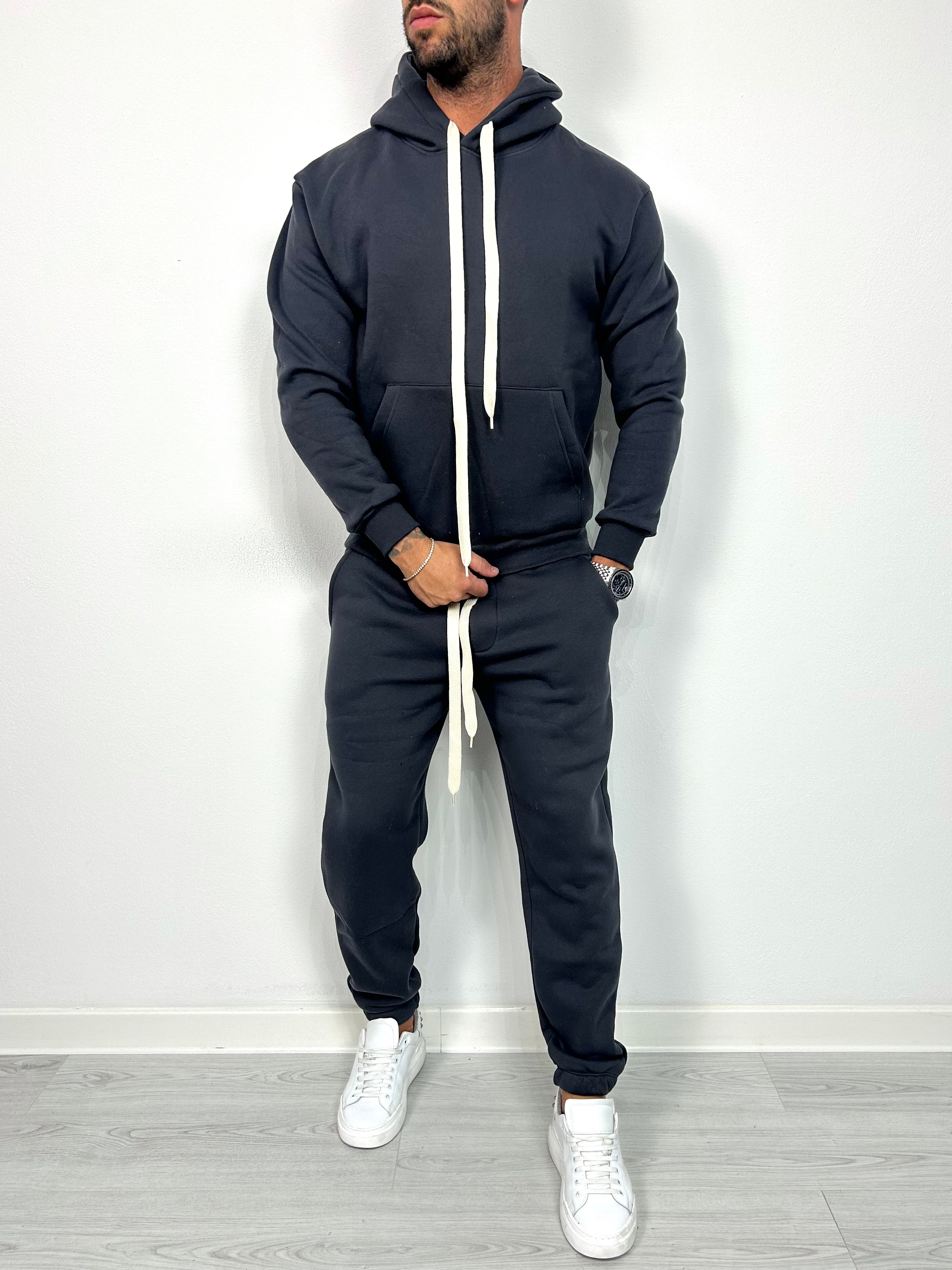 TRACKSUIT LONDON