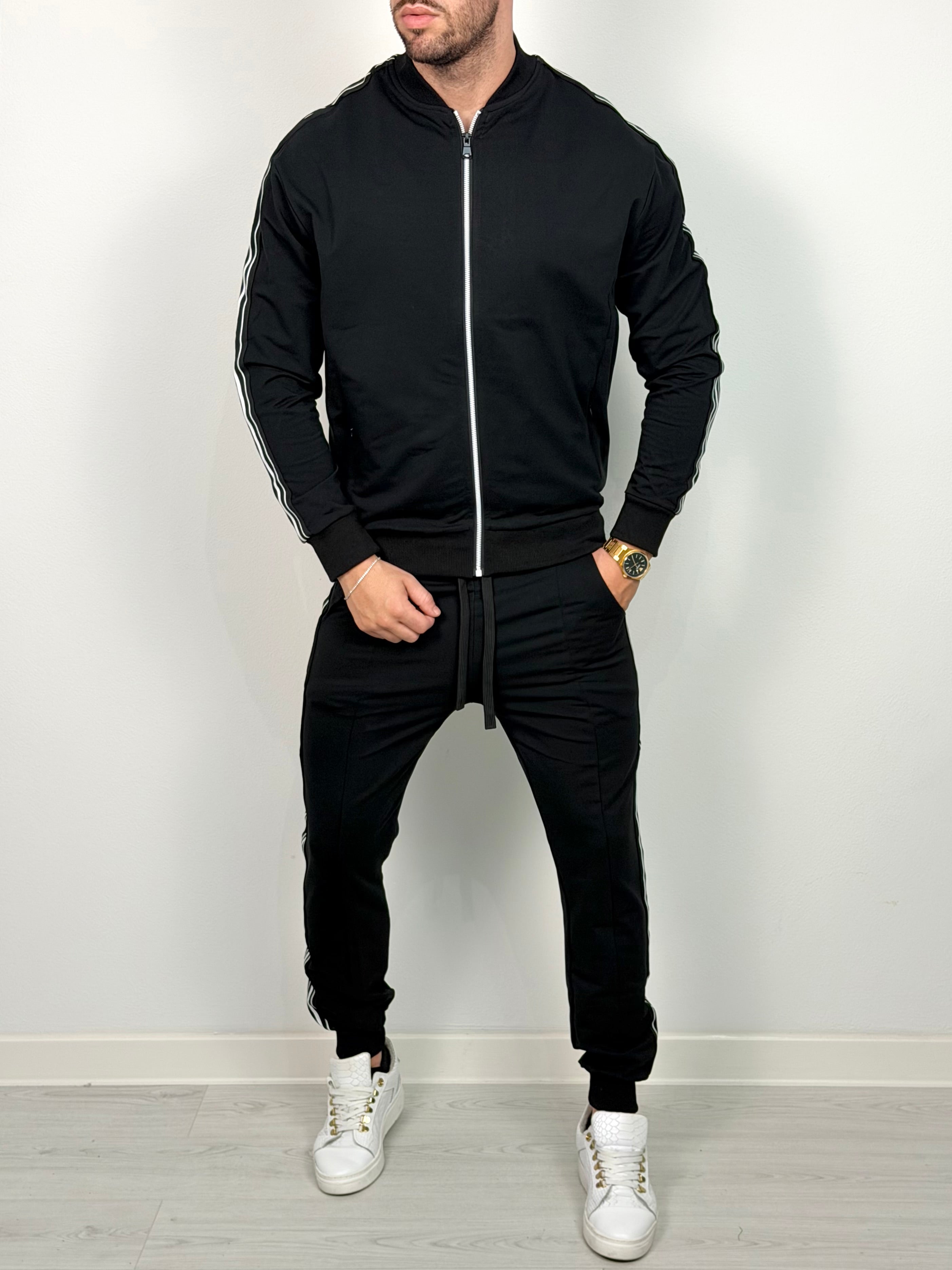 TRACKSUIT URBAN