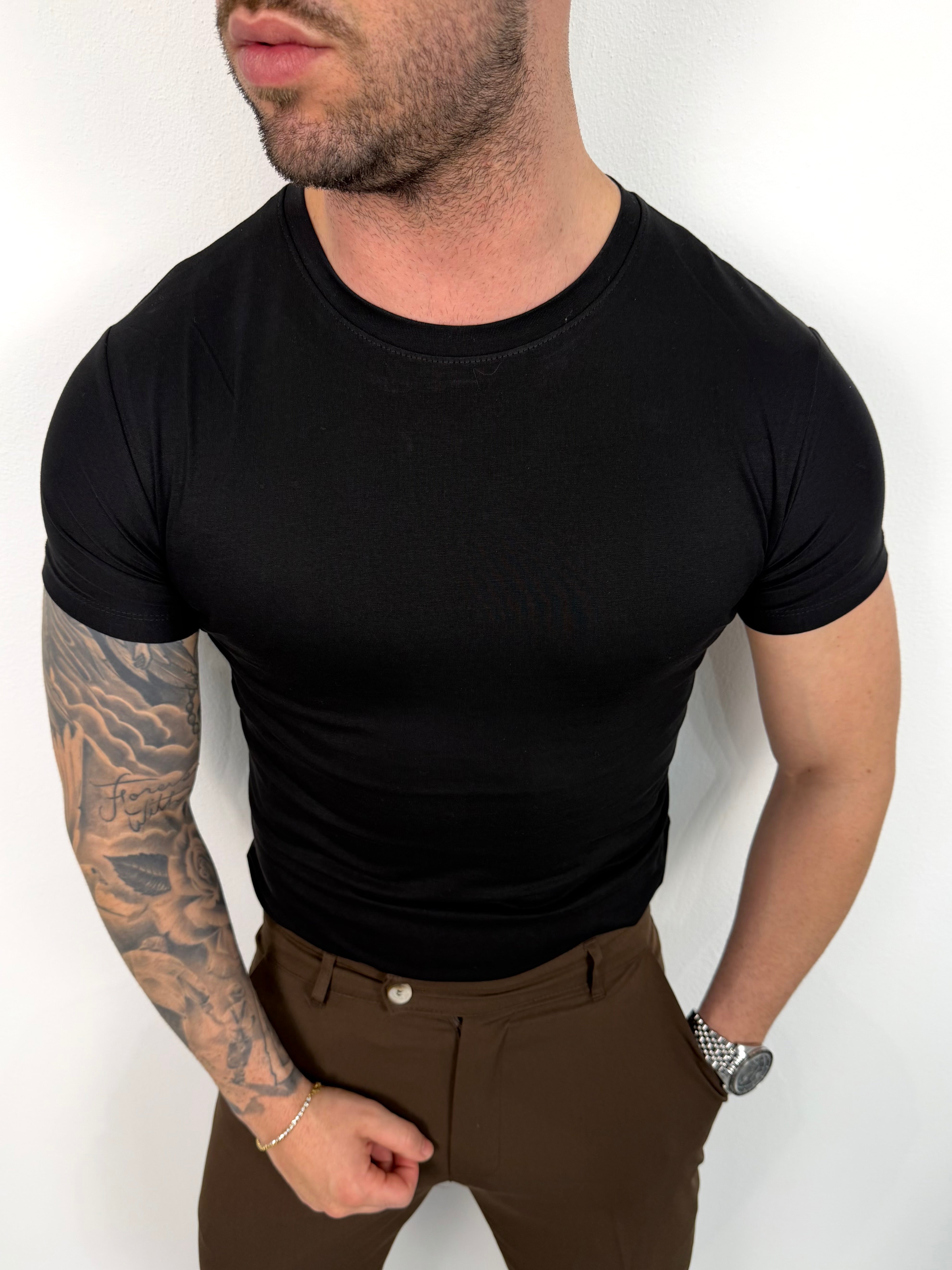 T-SHIRT SLIM BASIC