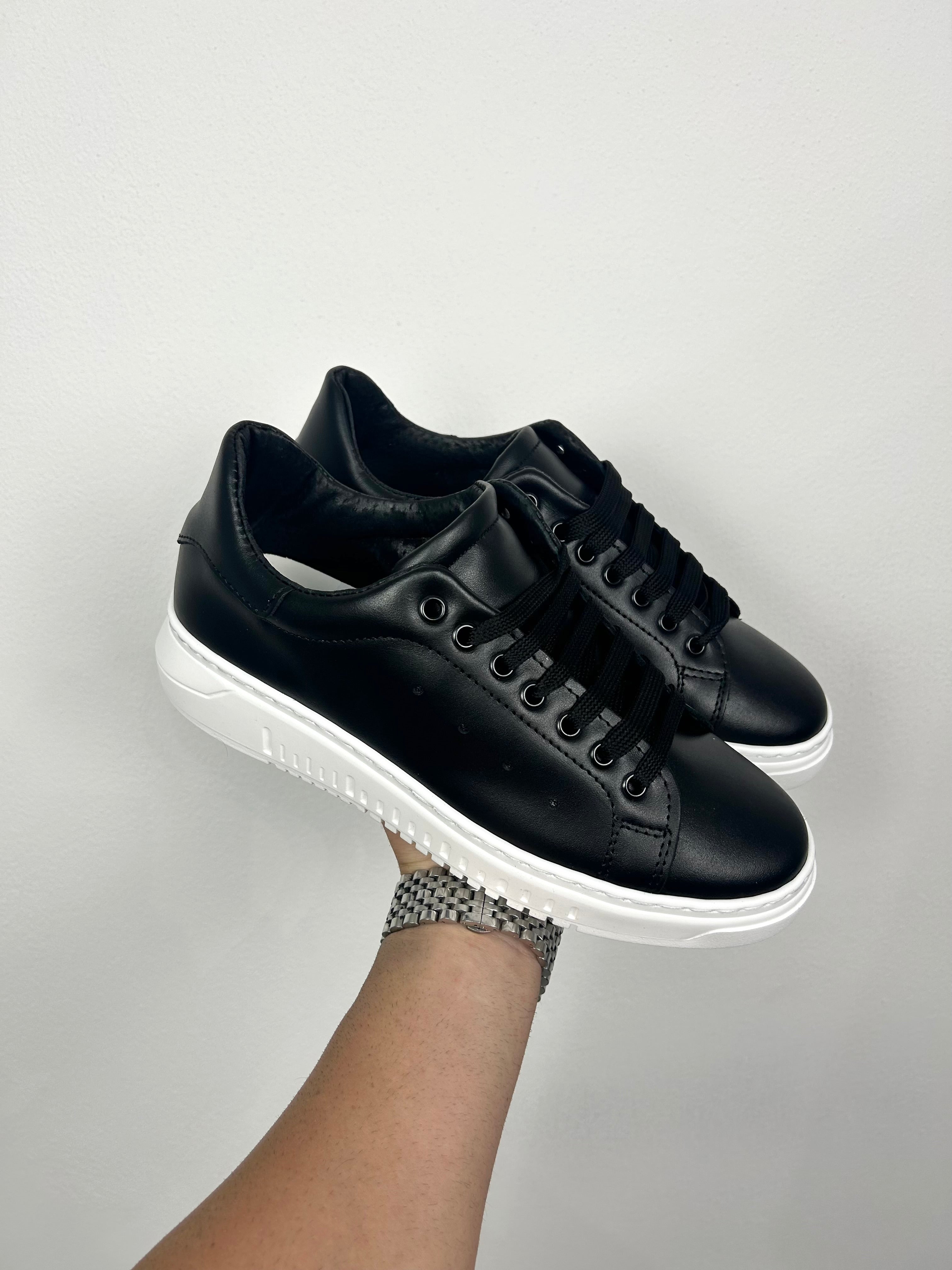SNEAKERS VITELLO NERO