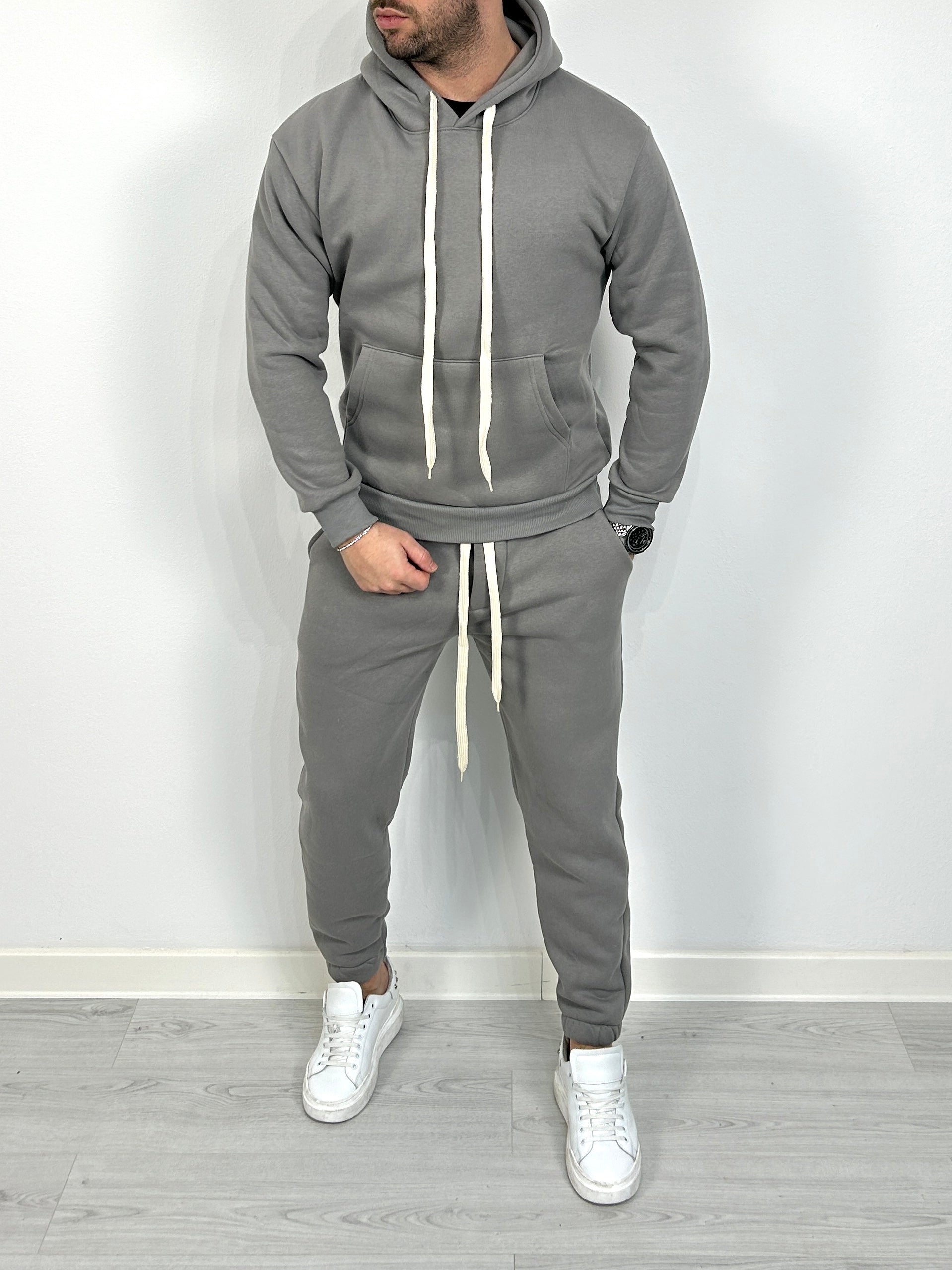TRACKSUIT LONDON