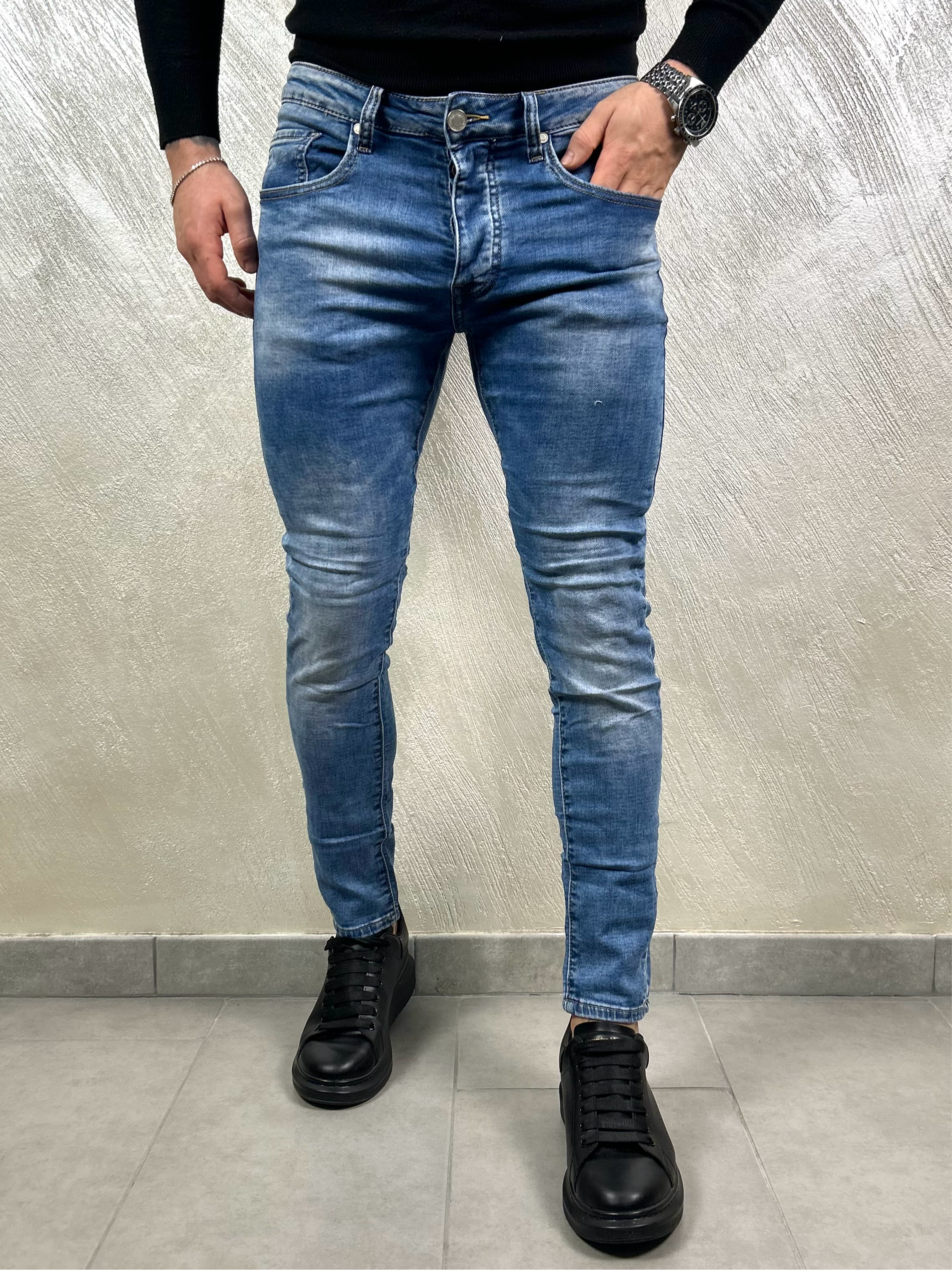 DENIM LOST
